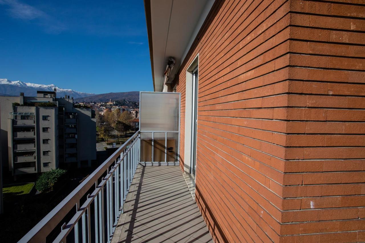 Appartamento Terrazza di Pinerolo Esterno foto