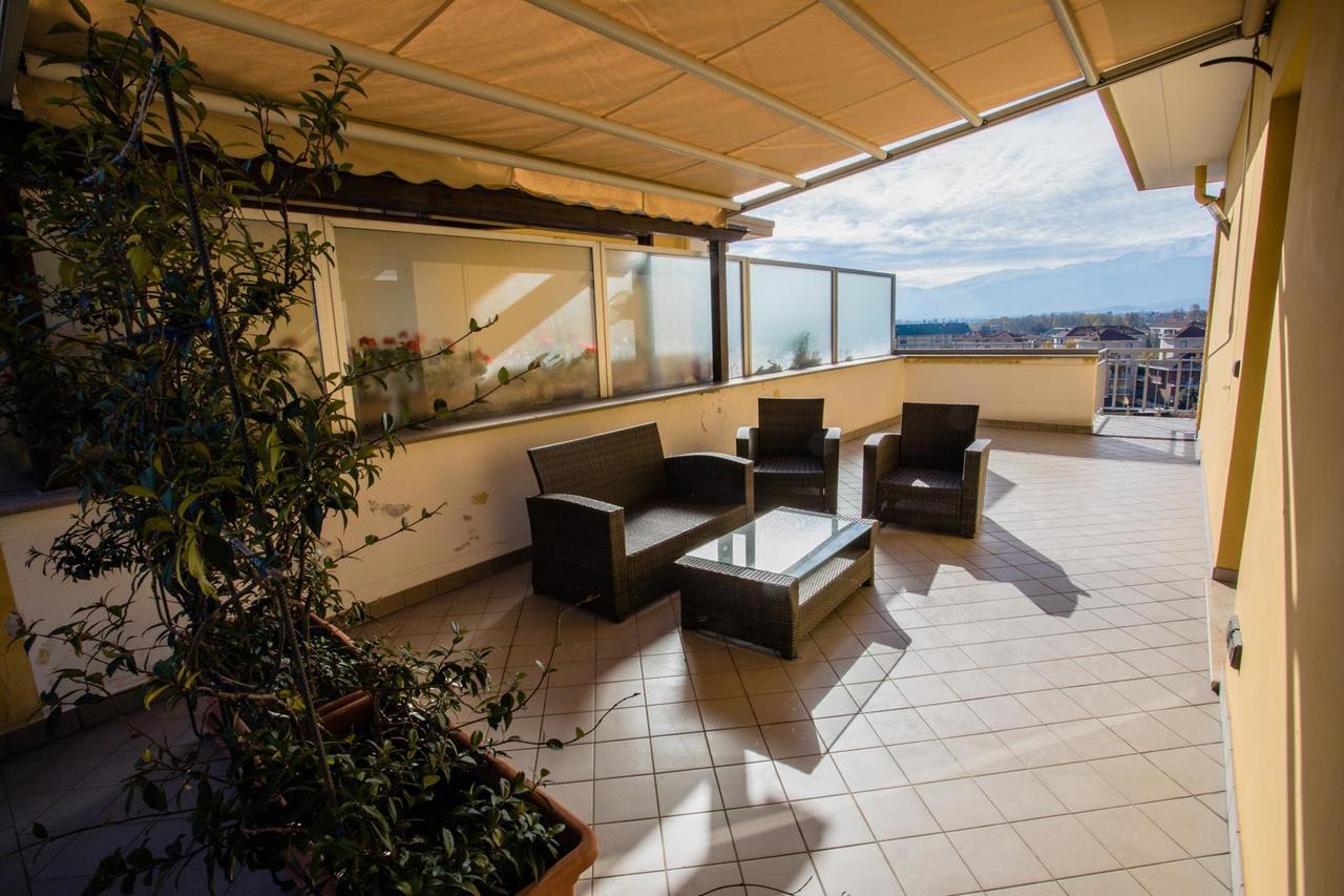 Appartamento Terrazza di Pinerolo Esterno foto